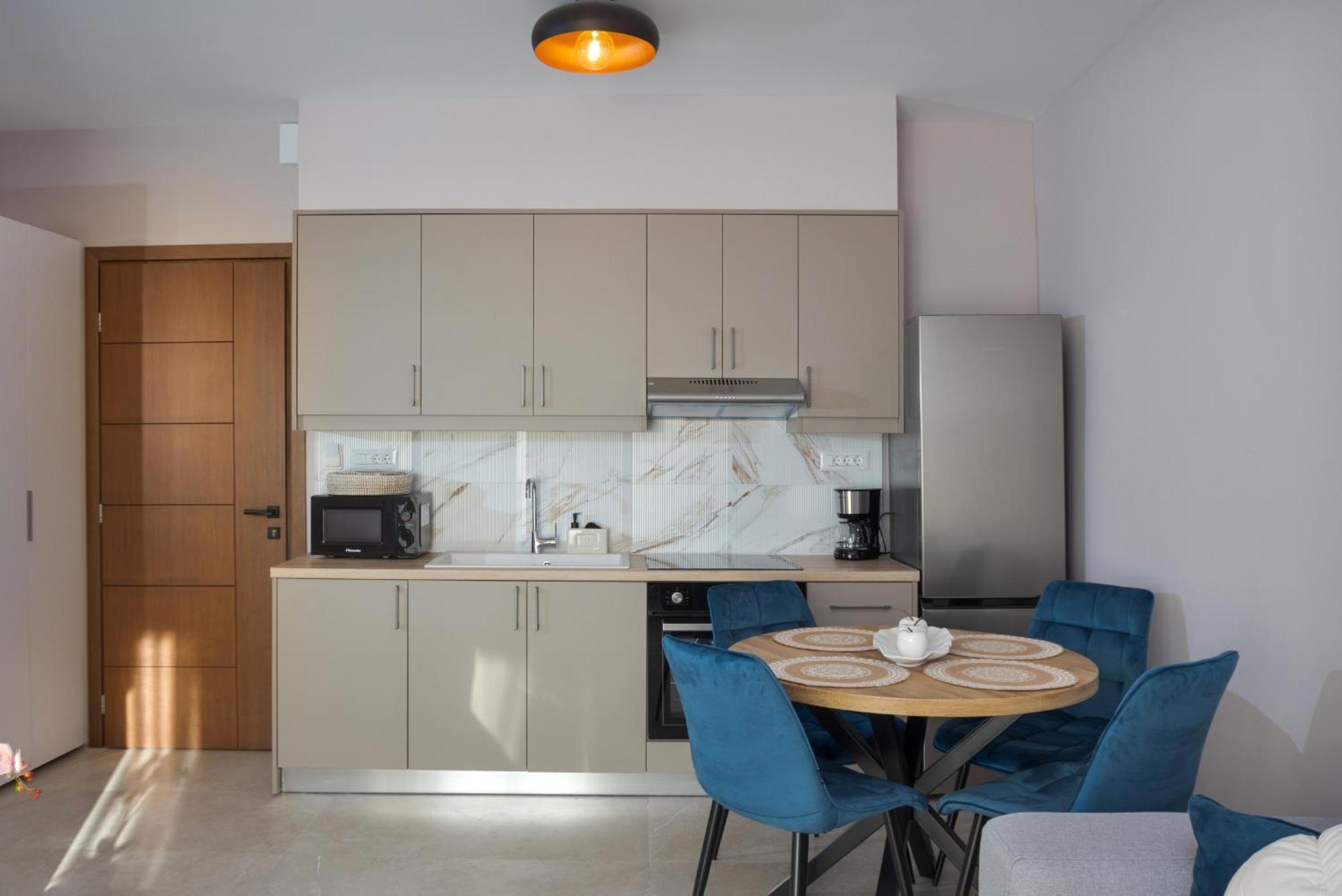 Apartment Marquise Residences By Estia *